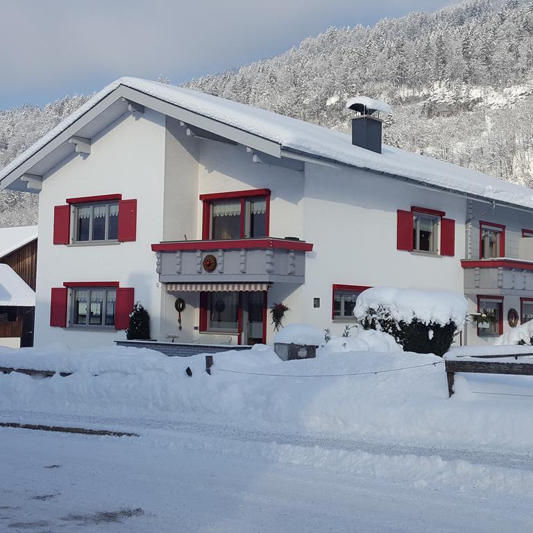 Appartements Gästehaus Monika Bezau Exterior foto